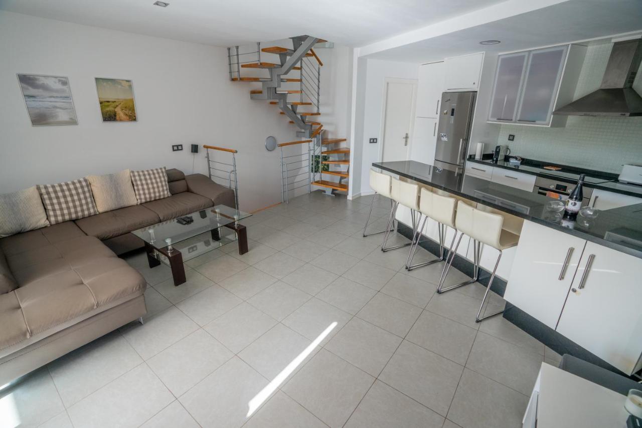 Apartmán Modern Sea View Duplex With Parking El Médano Exteriér fotografie